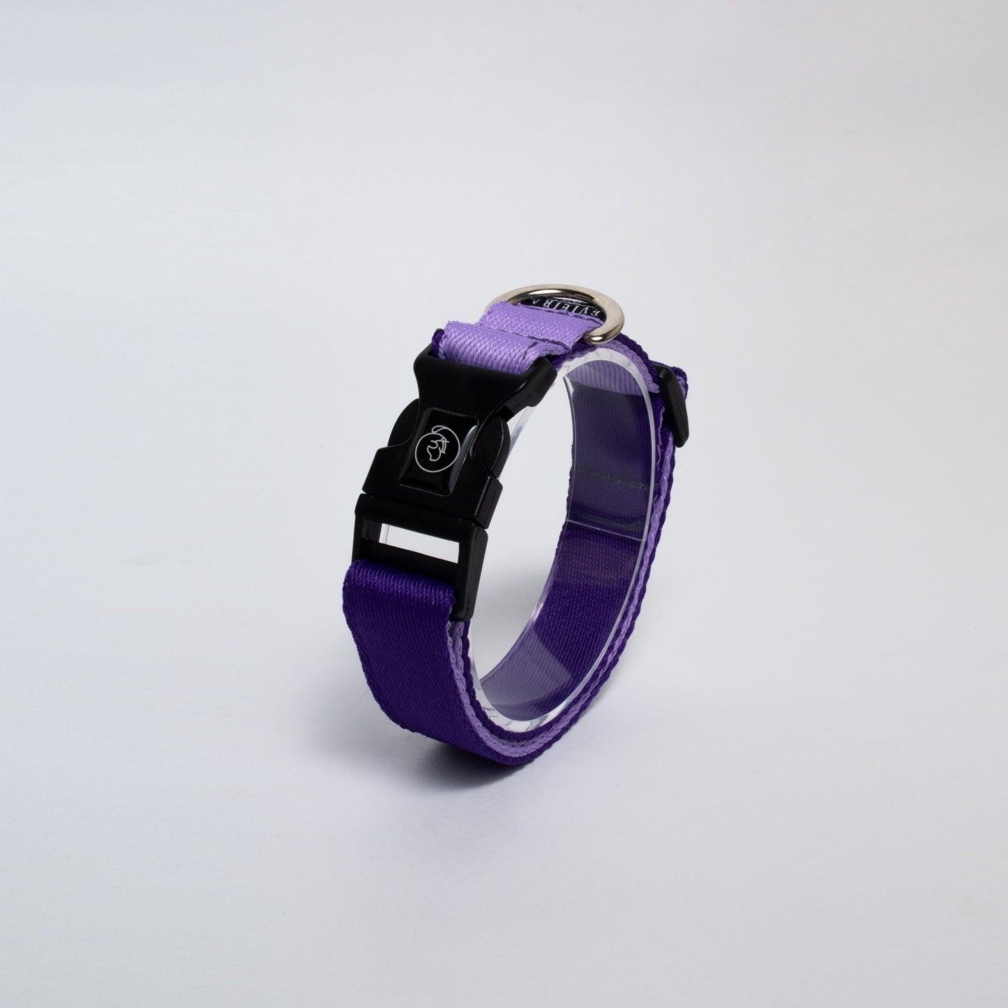 COLLAR BASICO GRAPE